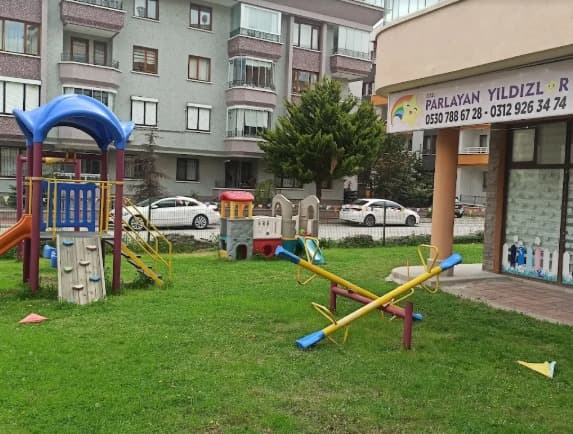 Parlayan Yıldızlar Anaokulu