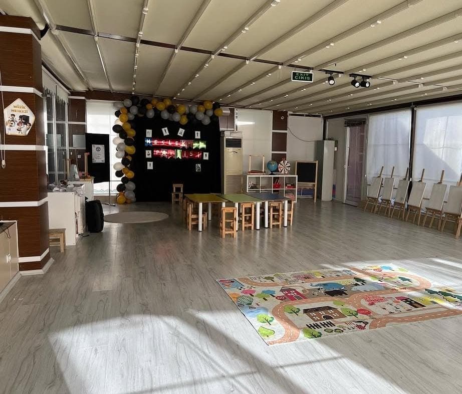 Ayhan Işık Çocuk Akademi Anaokulu