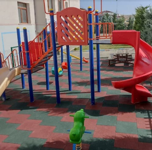 Gülveren Ayyıldız Anaokulu