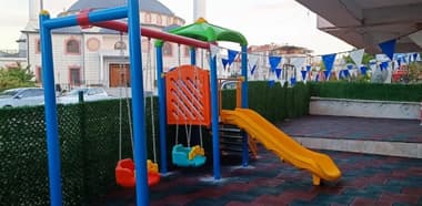 Kar Taneleri Anaokulu