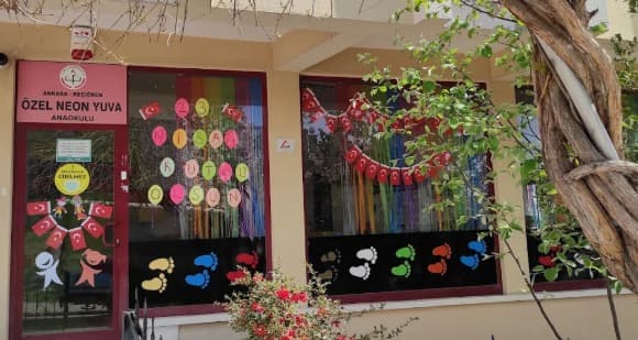 Neon Yuva Anaokulu - 3. Fotoğraf