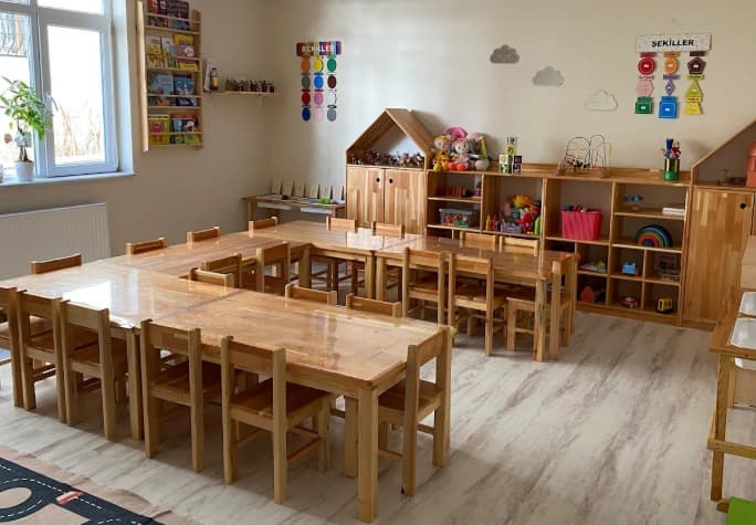 Parmak İzleri Orman Anaokulu